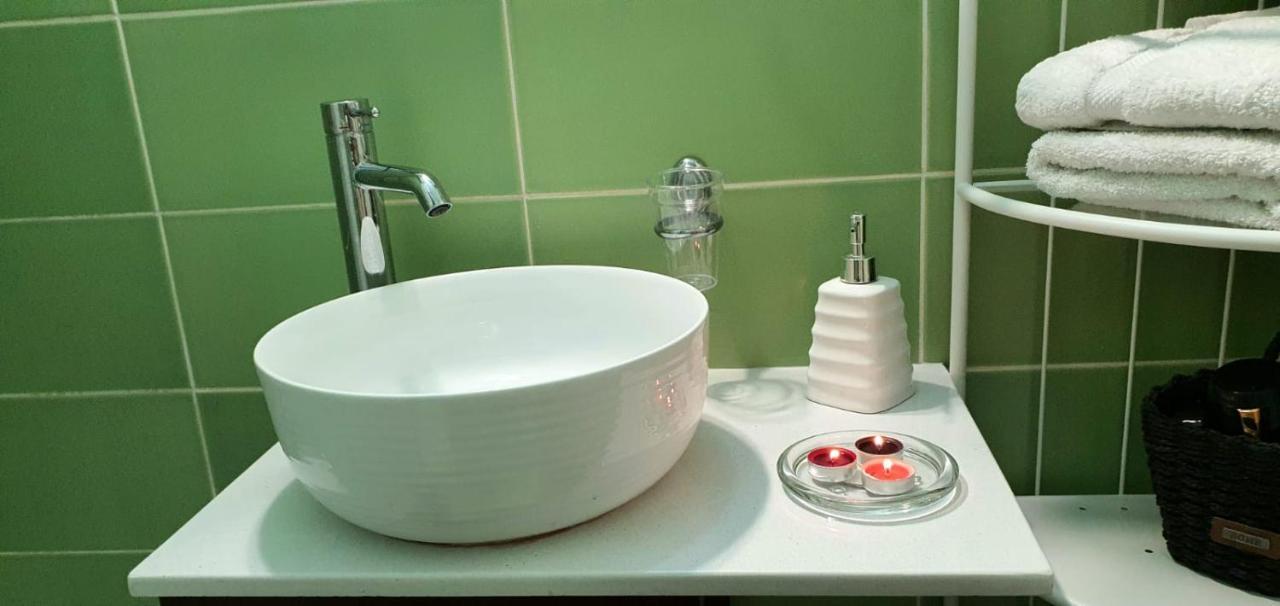 Apartman Studio Diamond Subotica Eksteriør billede